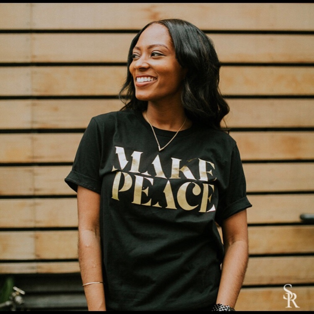 Bold Graphic Black T-shirt